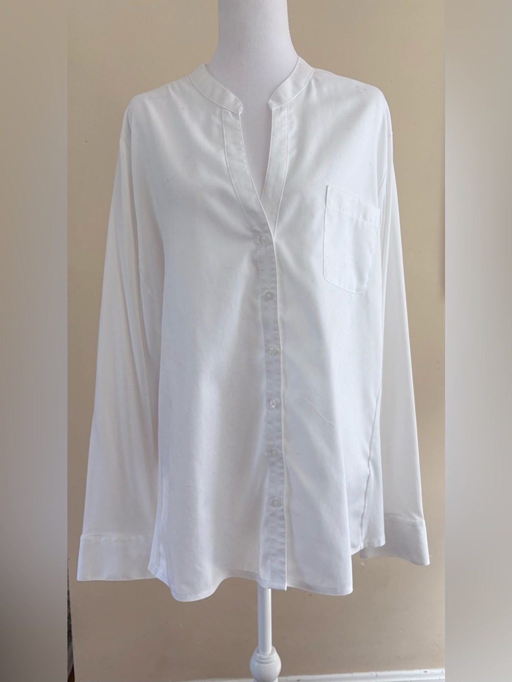 Calvin Klein Women's White Bandless Collar Button-Up Blouse